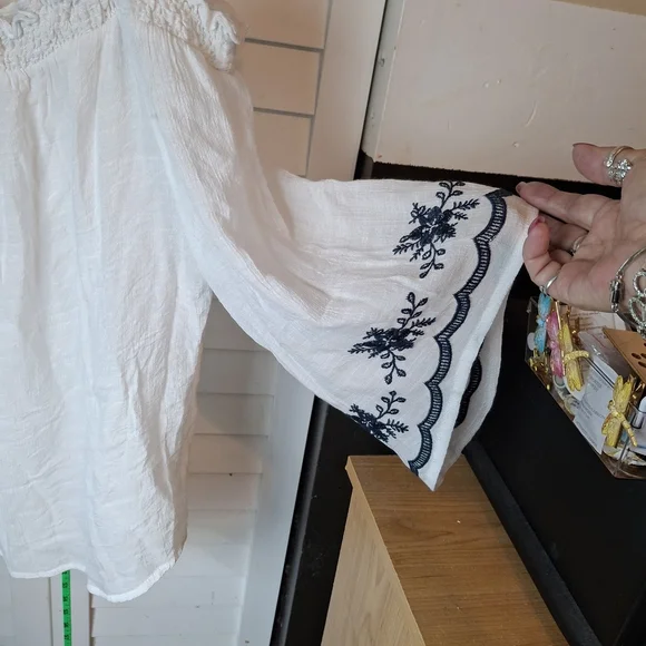 E M White Off-Shoulder Top with Blue Embroidery - Picture 3 of 4